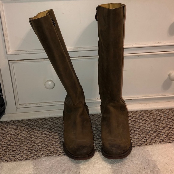 Worn once Justin boots - Picture 2 of 4